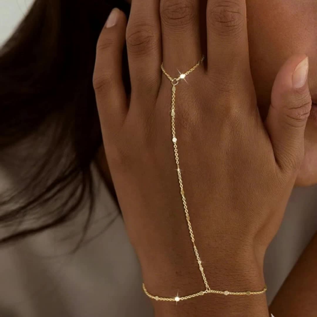 Bohemian Elegant Sequin Women's Alloy Bracelet